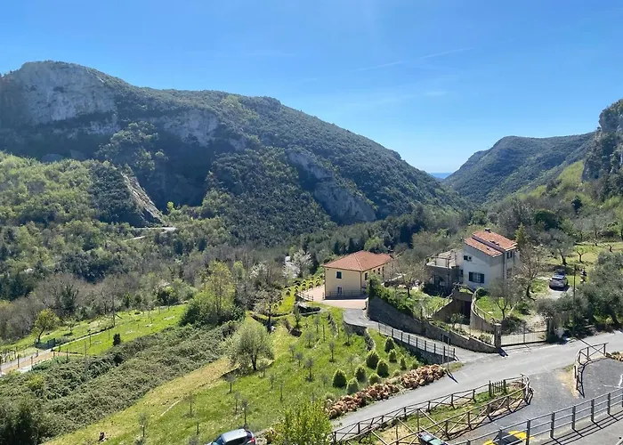 Casa Virginia Orco Feglino