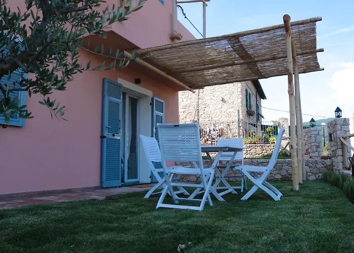 Casa Virginia * Orco Feglino